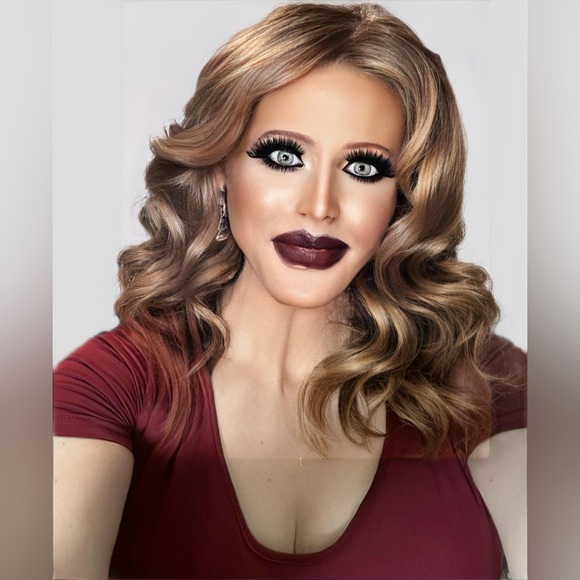 Meet your Posher, Posh - Picture 5 of 10